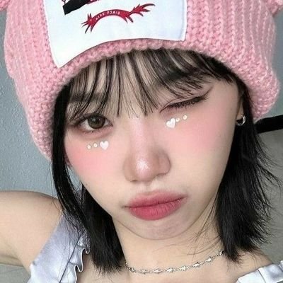 isa95thv's profile picture. taehyung & my stuff