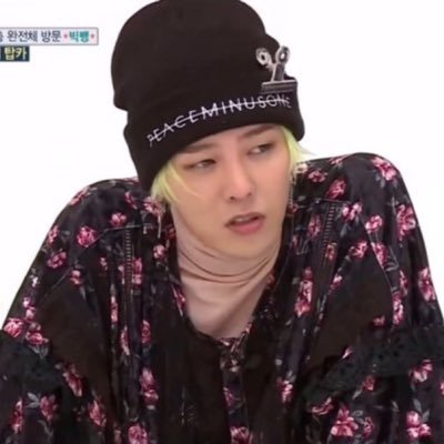 mytimepoem's profile picture. 