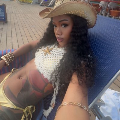 taraekorrin's profile picture. 