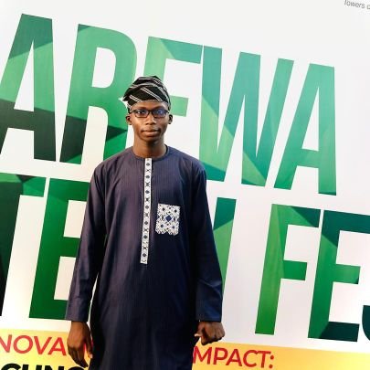 Mfawaz_media's profile picture. 🔳graphics designer 👻📢
😉react frontend dev /  uiux designer 
developer💻
🙏🏼upcoming engineer 🛤️