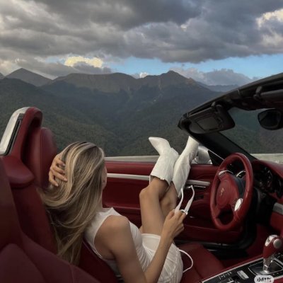 June19175247's profile picture. She lives with strength and grace, embracing every challenge as a chance to grow.🎈 Her independence paints life in colors of courage and peace✨✨✨