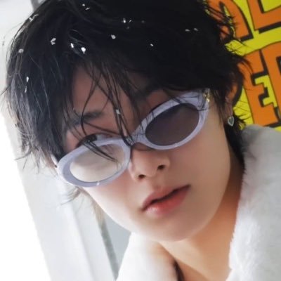 inksribbon's profile picture. ˏˋ°•*⁀➷ bring out the color ꨄ︎ @alanismorisseal