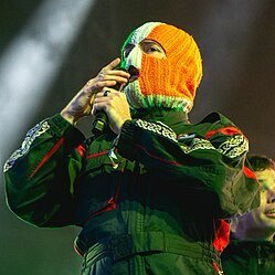 MadraRua52's profile picture. BRITS OUT