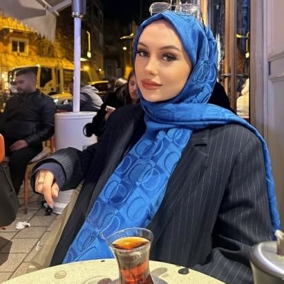 iremmtalks's profile picture. Bazen kahvemi içiyorum bazen dünyayı kurtarıyorum.