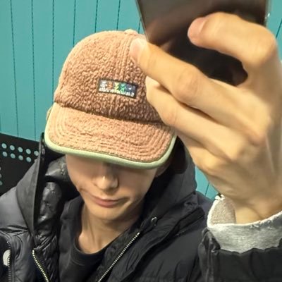 nyaangnyaniiii's profile picture. 오 싕 민 밥 무 그 라