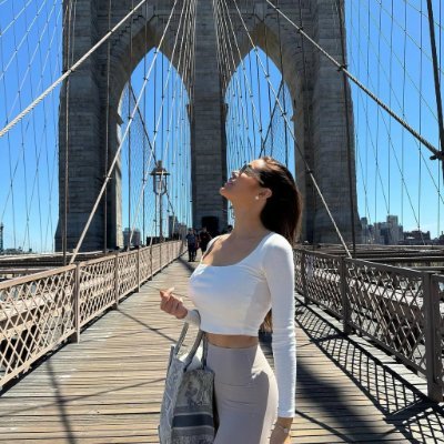 TakaDilshan's profile picture. Courage is not the absence of fear, but the triumph over it.