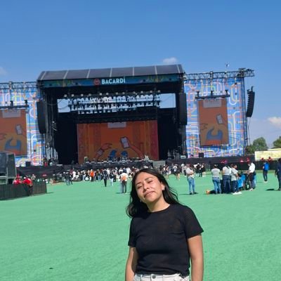 anaxbibs's profile picture. 🦋  💌