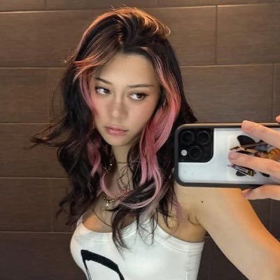 526HOPES's profile picture. no i Will Not shut up about hhu