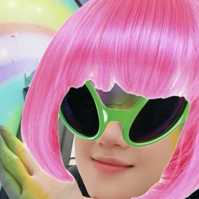 jungjjang99's profile picture. hobi: ngupil