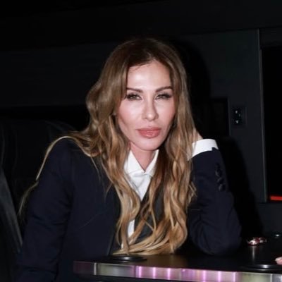 radzibaby's profile picture. kpop/housewives/mental illness