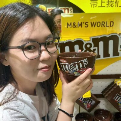 LiJacinth97233's profile picture. 