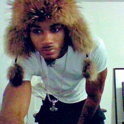 Basedsoulsss's profile picture. Based on being 20  chilll I just started this account