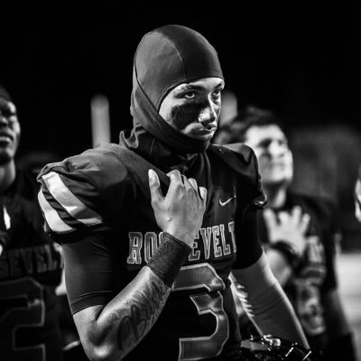 CJBarker_UpNext's profile picture. Qb1 Roosevelt High School 17 Years old senior, Dual Threat Qb Student Athlete 3.3 6'2 175Lbs IG ceejayyy_3                                NCAA ID: 2504580452