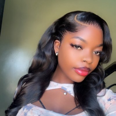 kadkem_'s profile picture. Futa Alumnus|Certified hairstylist&Vendor💇‍♀️❤️