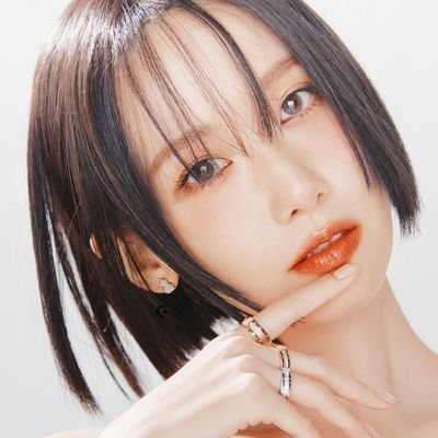 1youstar's profile picture. 