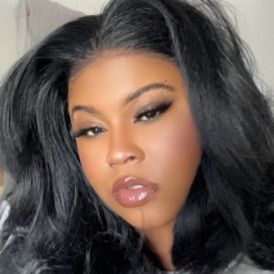 TheeUnhingedGod's profile picture. Don’t wait for them to go low so you can go to hell, START IN HELL💕! Celtics, Storm, OpTic, Cowboys.