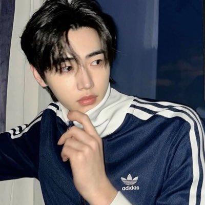 riizesesjsc's profile picture. 