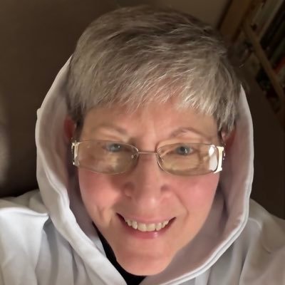 EvelynAnnCatt1's profile picture. Artist | Poet | Fabric Designer | Quilter | VeeFriends | Lean 6Sigma Black Belt | https://t.co/5k8AWhiSrZ | https://t.co/hp62BcEC2P