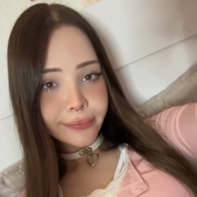 tbabykat_'s profile picture. soft voice, wild mind 💫 come see! 🏳️‍⚧️ backup of @tbabykat