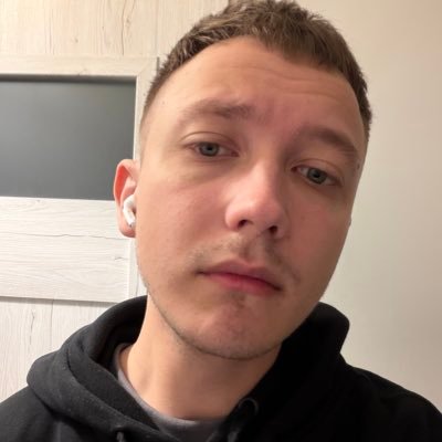 Neriousy's profile picture. software developer,  faze clan enjoyer