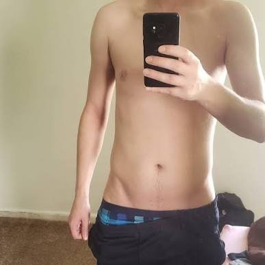 fhdhj79204's profile picture. 