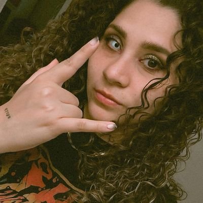 DianaPalacios17's profile picture. Estructura de proteínas inconsistentes que crean un ser bipedo y (medio) pensante.😺🇲🇽🦀
Odontóloga🦷
The Warning ⚡
Nerd 🤓 
Queer 🩷💜💙
👅🇲🇽🇬🇧🇧🇷🇨🇵