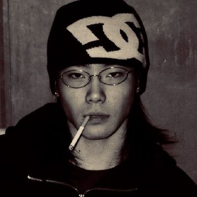 Secretivejuice's profile picture. ✣ builder & game dev @Roblox,  Working on Big projects to come 💪