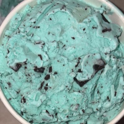 frozglacier's profile picture. 