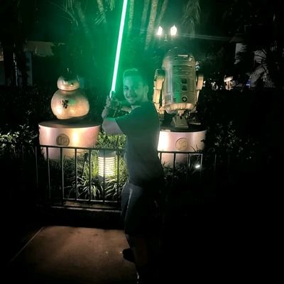 Thaddeus_Cosent's profile picture. Risk and get Rich