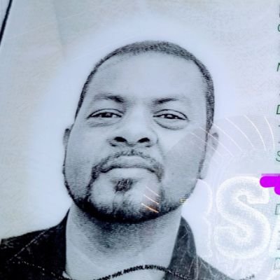 roland94174's profile picture. 