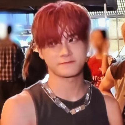 snowroadyy's profile picture. 21 | 🌈 💛🤍💜🖤 | roady + multistan | just talking into the void about what i like