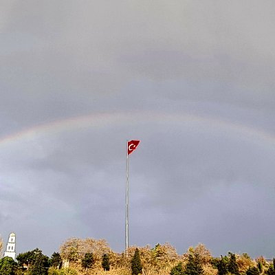 AdaminEvli's profile picture. Biz anlatmayı denedik,anlamadınız..
Şimdi susuyoruz,hakettiğinizi yaşayın..

Atatürk'ün Misak-ı Milli ve Kuva-yi Milliyecileri 

-SUSKUNLAR HAREKETİ