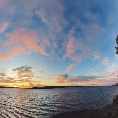 karan_unanon's profile picture. おい
老い
てますます
そう
壮
になって、
ねい
寧
移
しろくび
白首
の
こころ
心
;
かつ
且
きゅう
窮
ます
益
けん
堅
、
せいうん
青雲
の
こころざし
志
に
おち
落ち
ません。