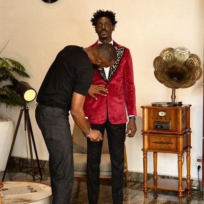 IAmMrMeks's profile picture. The Best Or Nothing @TBTailors • Image Consultant• Serving B2B @ThreadNGarment• Building @PropertyHQ_ng • Business Developer • Josh 21:45 •