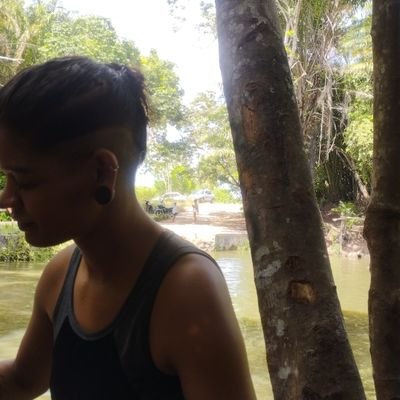 Bernardolanne's profile picture. 30y ♌ 
Pb/Rj
🎨🔺🔻 
🏳️‍🌈p. 🫰🏻🌻