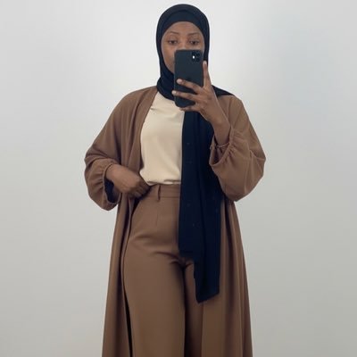 AminatAshaye's profile picture. 