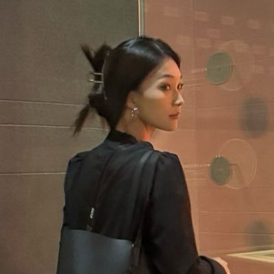 miacrypto0815's profile picture. 