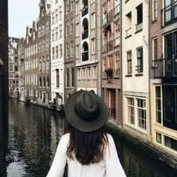 Xupo372928's profile picture. 