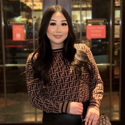 MEGANBNTRAN's profile picture. 