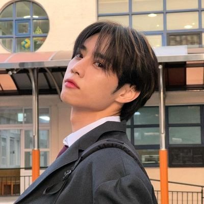 kr_mm_rk1's profile picture. one of the 'Hyeong' admins (https://t.co/UFPxuod1Ib)