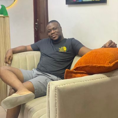 Michael_mickyt1's profile picture. 💻 Your Plug for Direct US-Used Laptops and gadgets  | 🚚 Nationwide Delivery | 📩 DM to Order