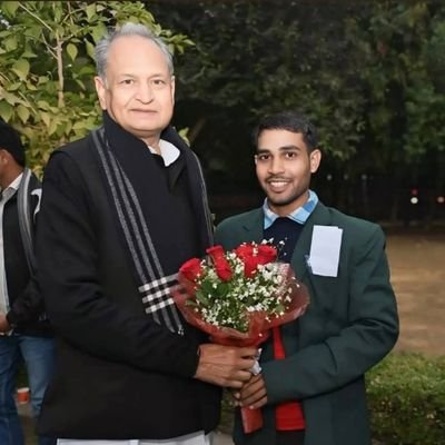 MohammadRajasth's profile picture. RAS Mains 2023, 2024 Fail.
Indian Army 2017, 2018 Fail.
Motivator.
Teacher.
https://t.co/nVFH1jMswx, B.ED, M.A, https://t.co/3h6sbwdPdz.