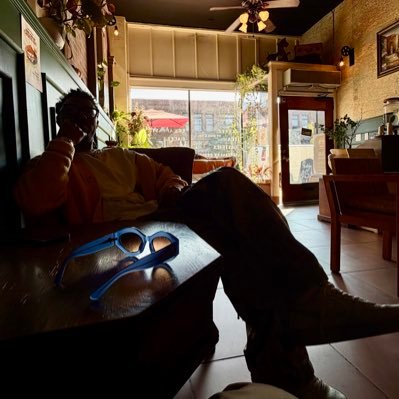 theekidspex's profile picture. them niggas use to press me on that carrot colored bus.