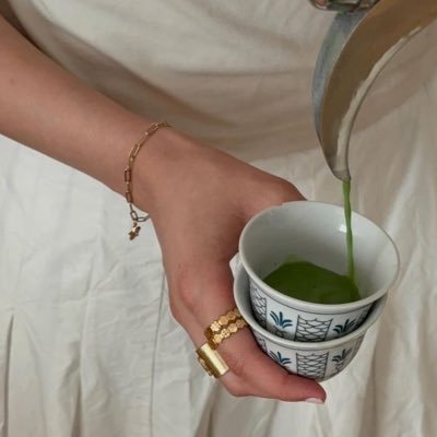 snilirw's profile picture. من الإسم نصيب