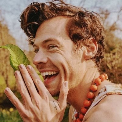 angelshrrfly's profile picture. I do believe in fairies.