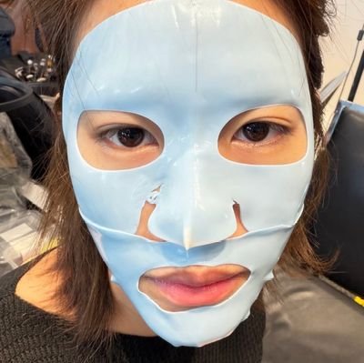 nmoonlightx's profile picture. EmiBonnie 🧡💜 mostly, sometimes me crying over food idk