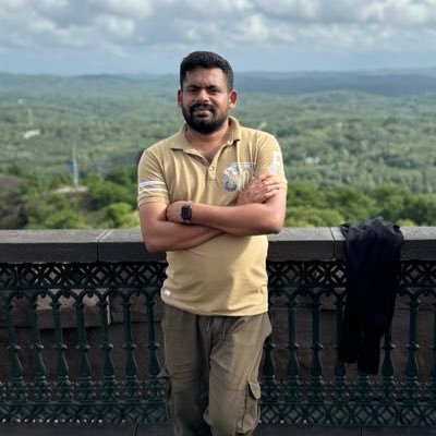 jijochowalloor's profile picture. Just making the day long