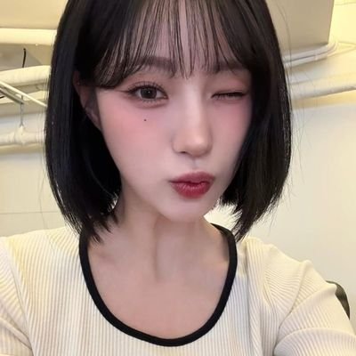 kiwiyeju's profile picture. ⠀⠀⠀⠀⠀⎯ּ︭twicechillinmixx   ⠀       ❤︎.⠀   ⠀