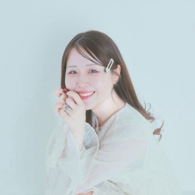 nana_neOen's profile picture. @neOen_1123 新メンバー/声が少し低いです/fanmark👸🏻🌹/#なな様を愛せ