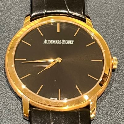 nishimu_51's profile picture. 腕時計と美食と美容にハマっているオヂです。腕時計好きな方と繋がれると嬉しいです。